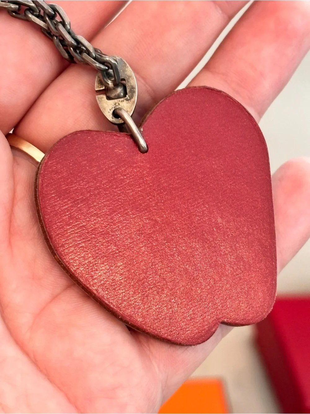 Hermès Vintage Leather Fruit Apple Bag Charm - Picture 6 of 13